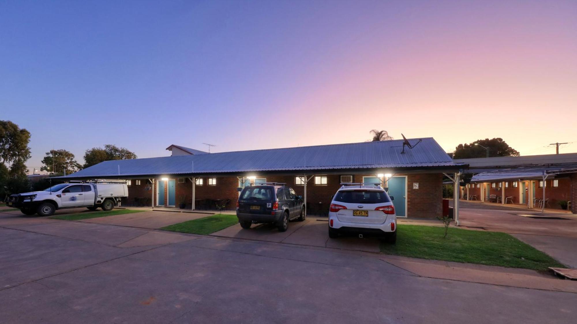 The Major Mitchell Motel Bourke Ngoại thất bức ảnh